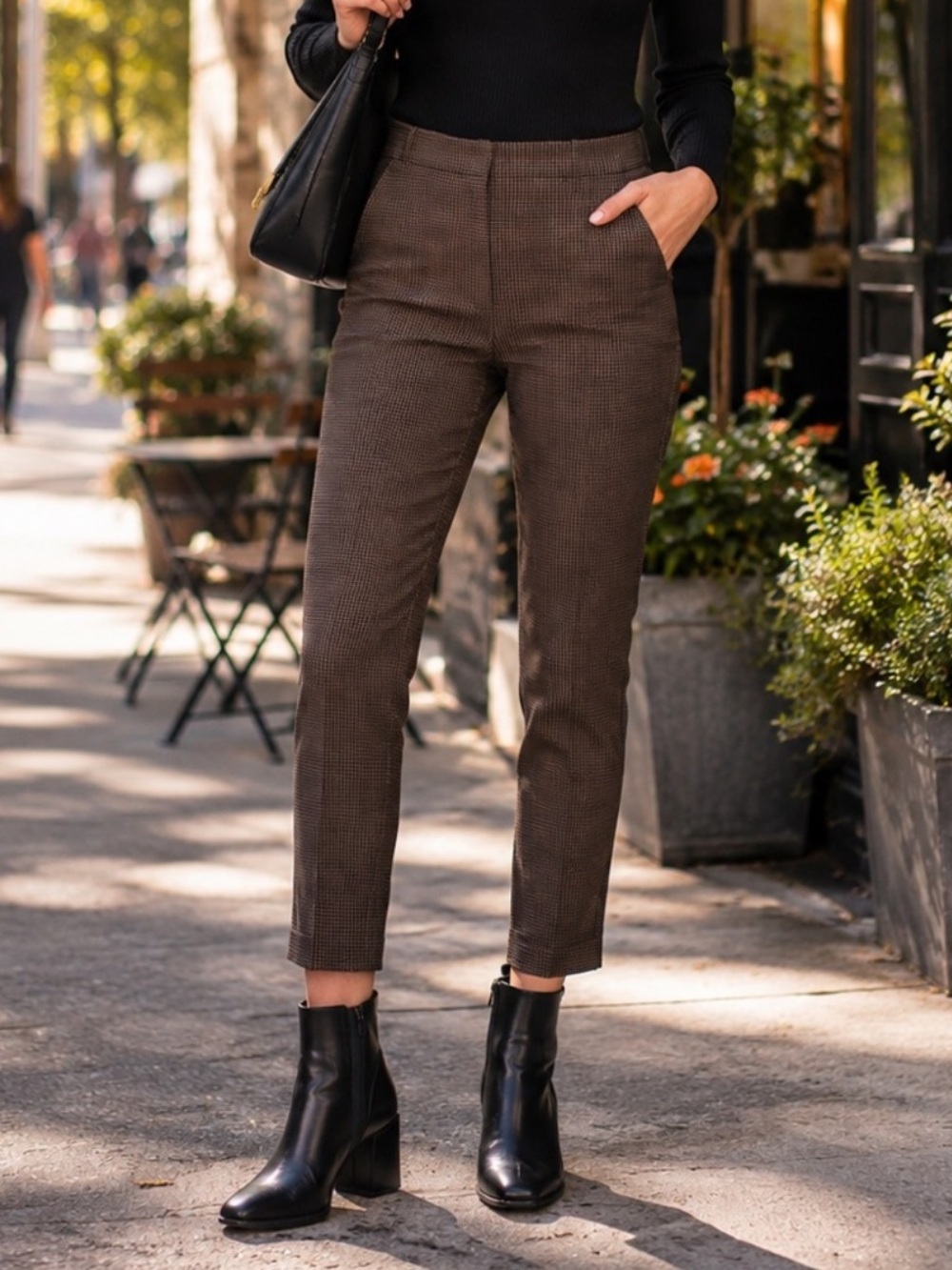 Amanda + Chelsea Brown Houndstooth Slim Ankle Pants Size 4 Work Office Career